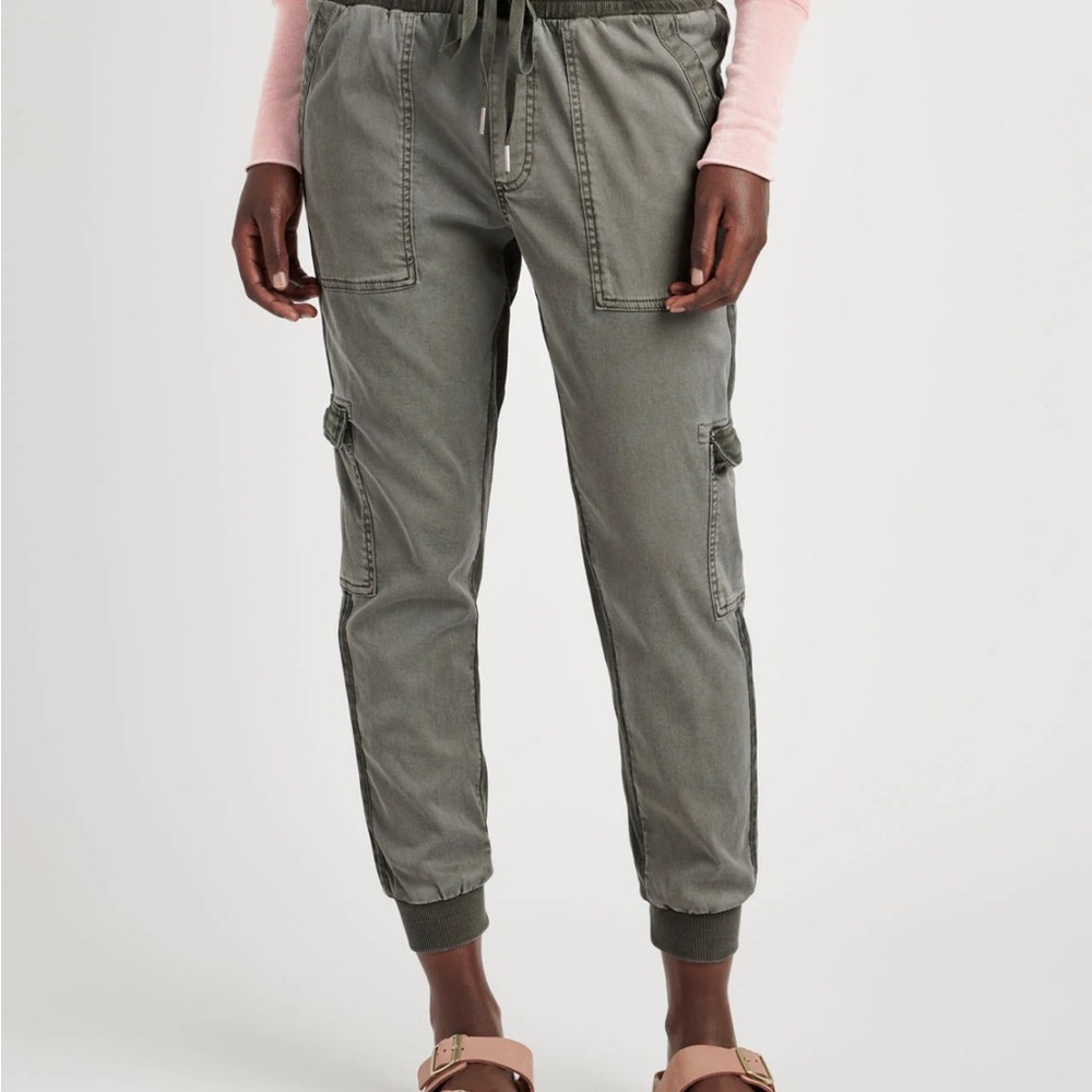 Splendid brand Olive Cargo Jogger Pants